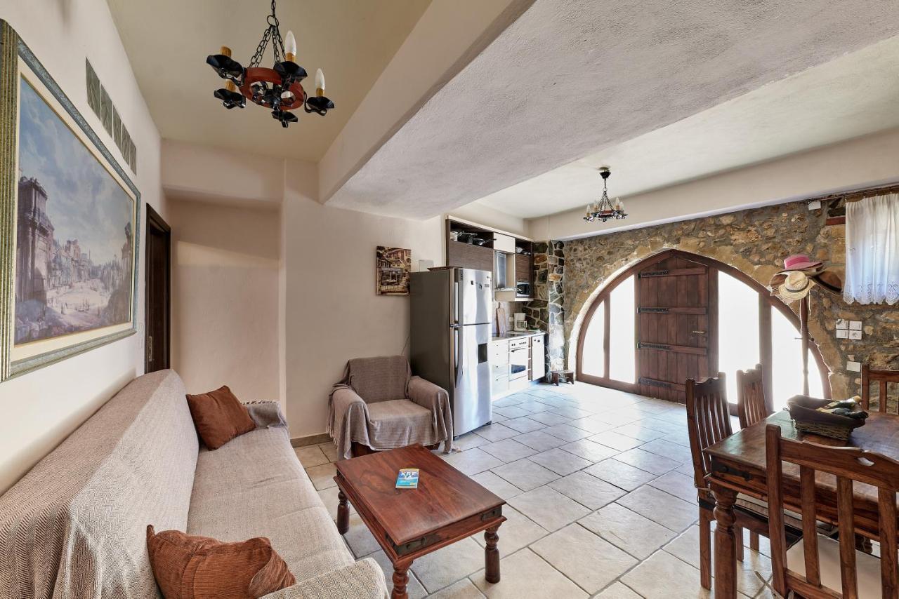 Mouri Villa Mourion  Zewnętrze zdjęcie
