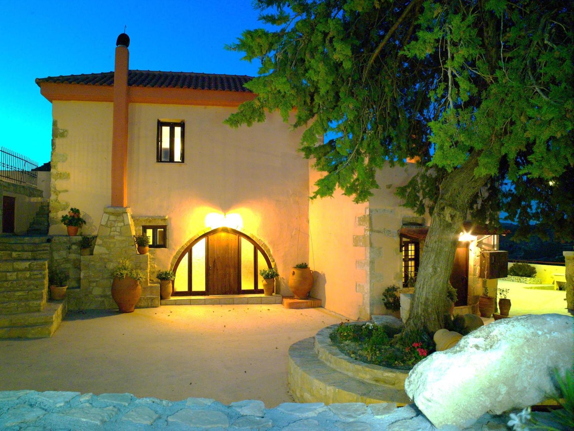 Mouri Villa Mourion  Zewnętrze zdjęcie